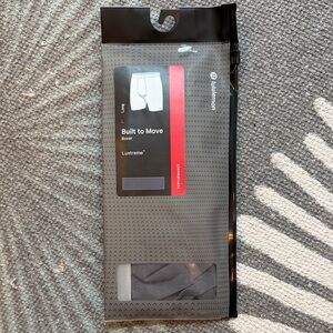 Lululemon Luxtreme Built to Move Boxer Brief L